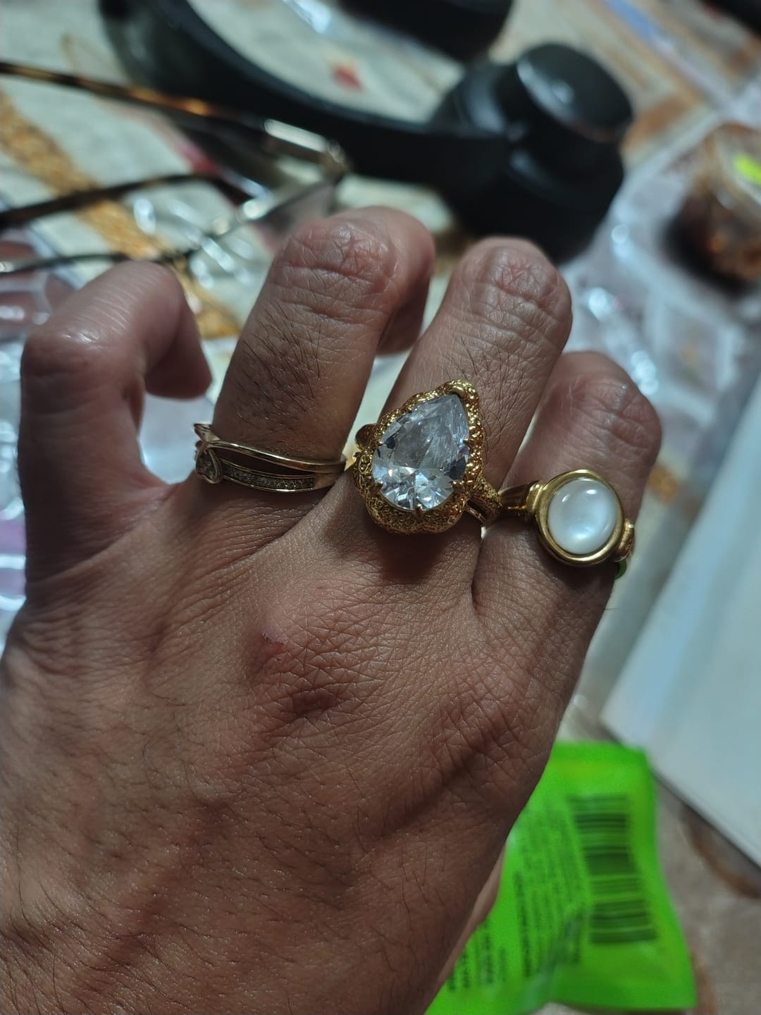 Customer photo review of Anillo Mai