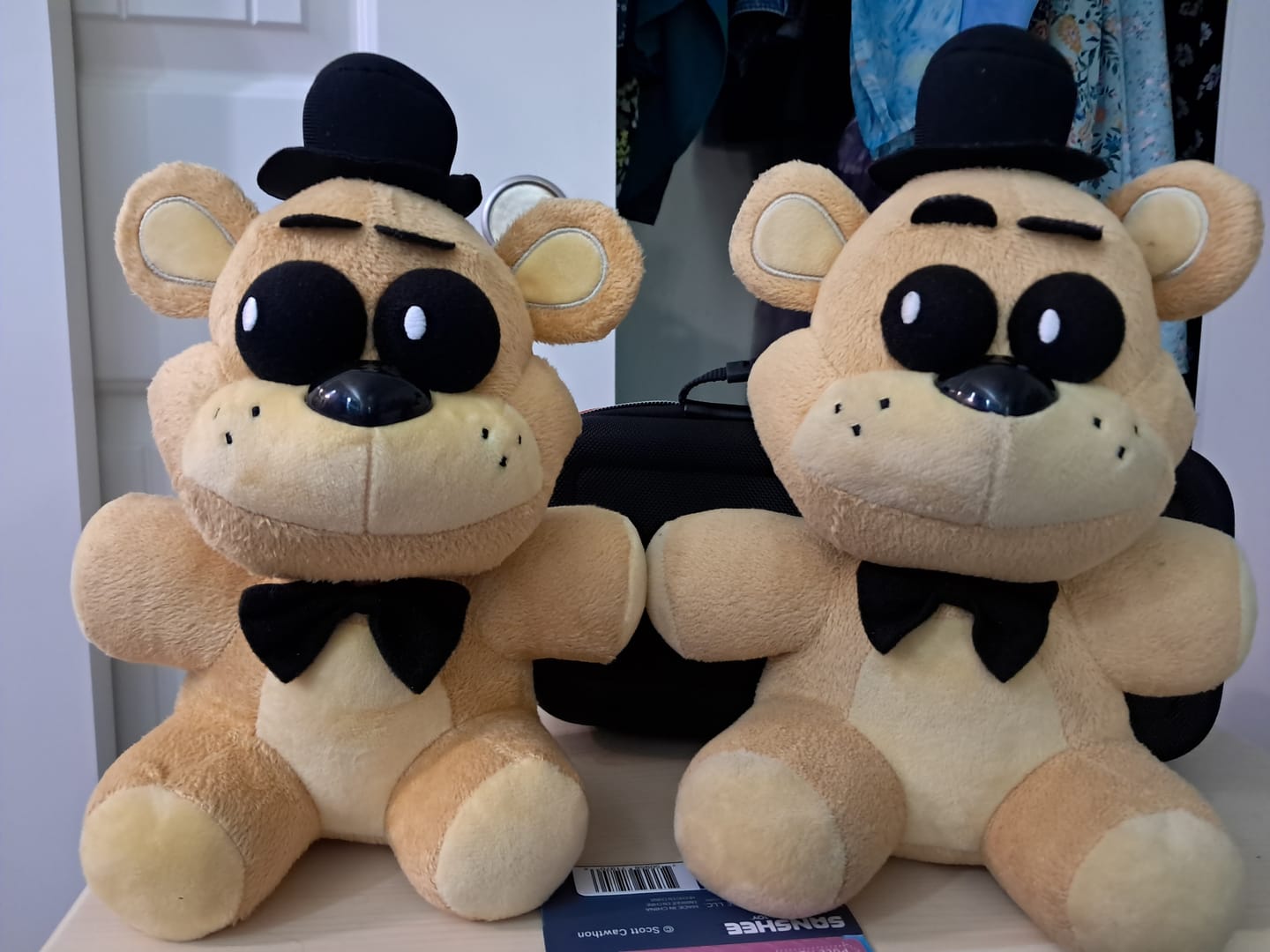 Customer photo review of Five Nights at Freddy's - Golden Freddy Plush