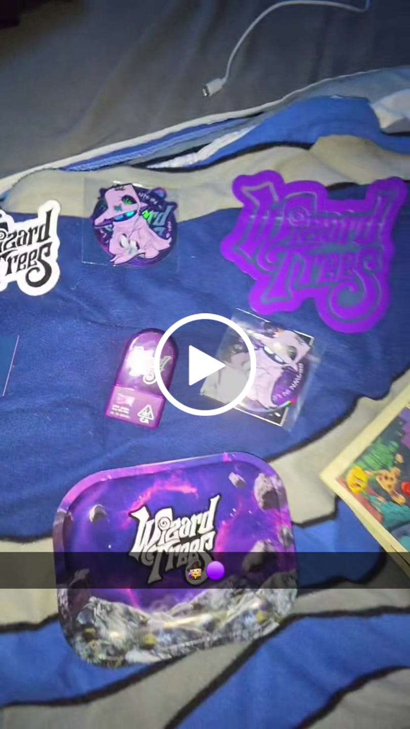 Customer video review of Magic Circle Tee