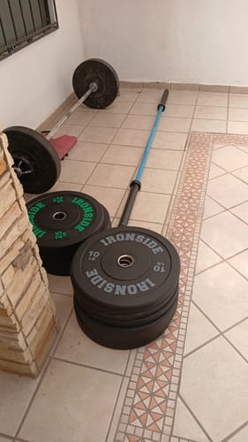 Customer photo review of IRONSIDE Phoenix Bar (45lb) + 260 lb PRO Plate Set
