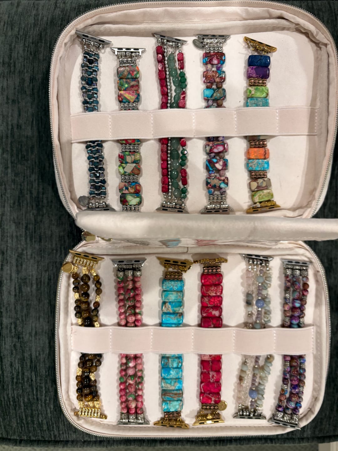 Customer photo review of Cape Diablo Luxury Jewelry Case