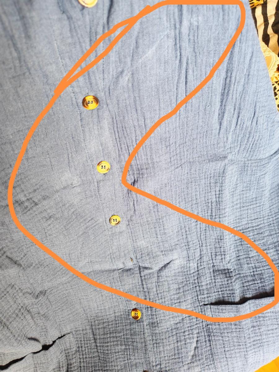 Customer photo review of Robe Chemise Fluide à Boutons