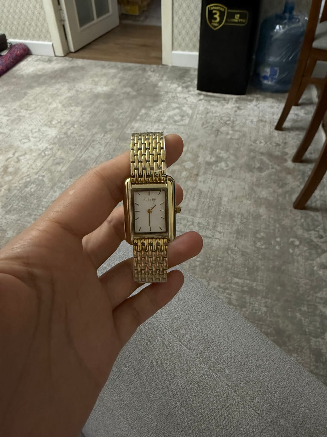 Customer photo review of Olivia Gold White