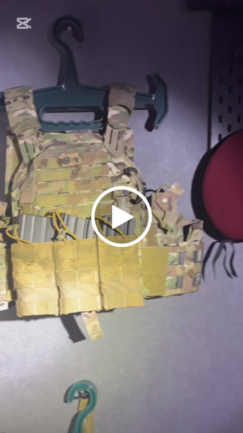Customer video review of Porte-plaques tactique LV4