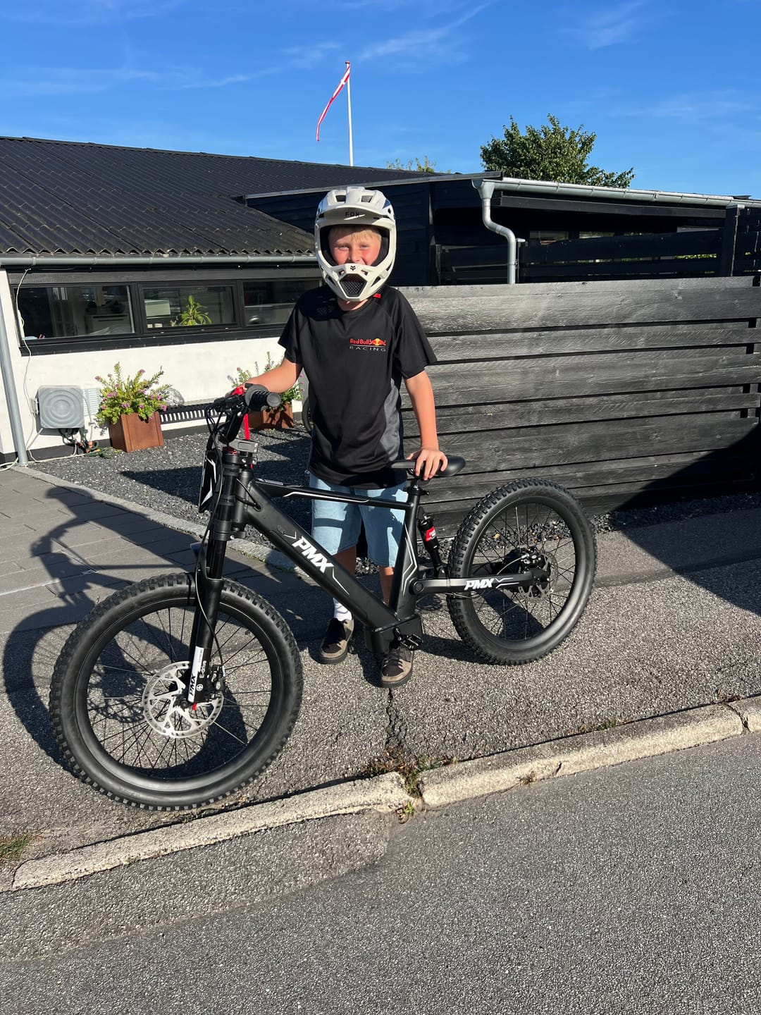 Customer photo review of Draisienne électrique adolescent PMX 24" - 1500w | 48v 10 Ah
