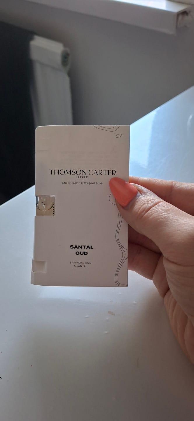 Customer photo review of Santal Oud | Eau de Parfum | 2ml
