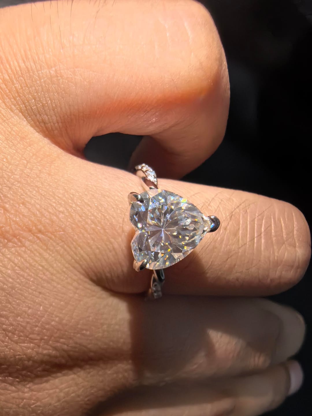 Customer photo review of S925 Moissanite 3.0Ct Heart Cut Twist Romantic Everyday Wearable Ring For Date Nights