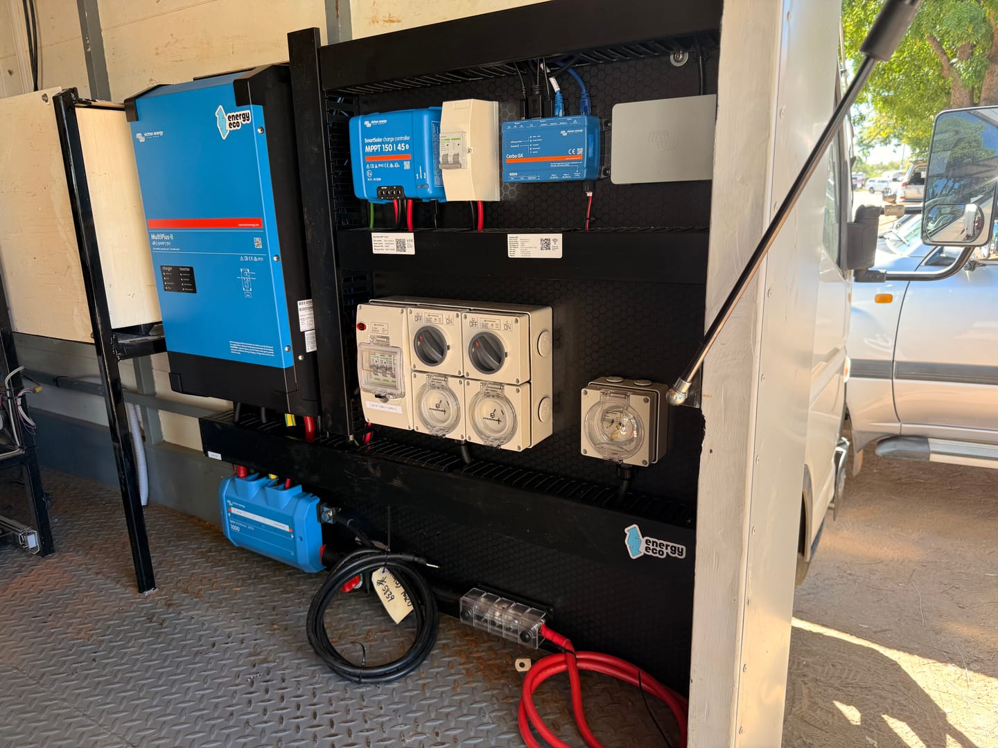 Customer photo review of Plug & Power Pre-Wired & Programmed Solution