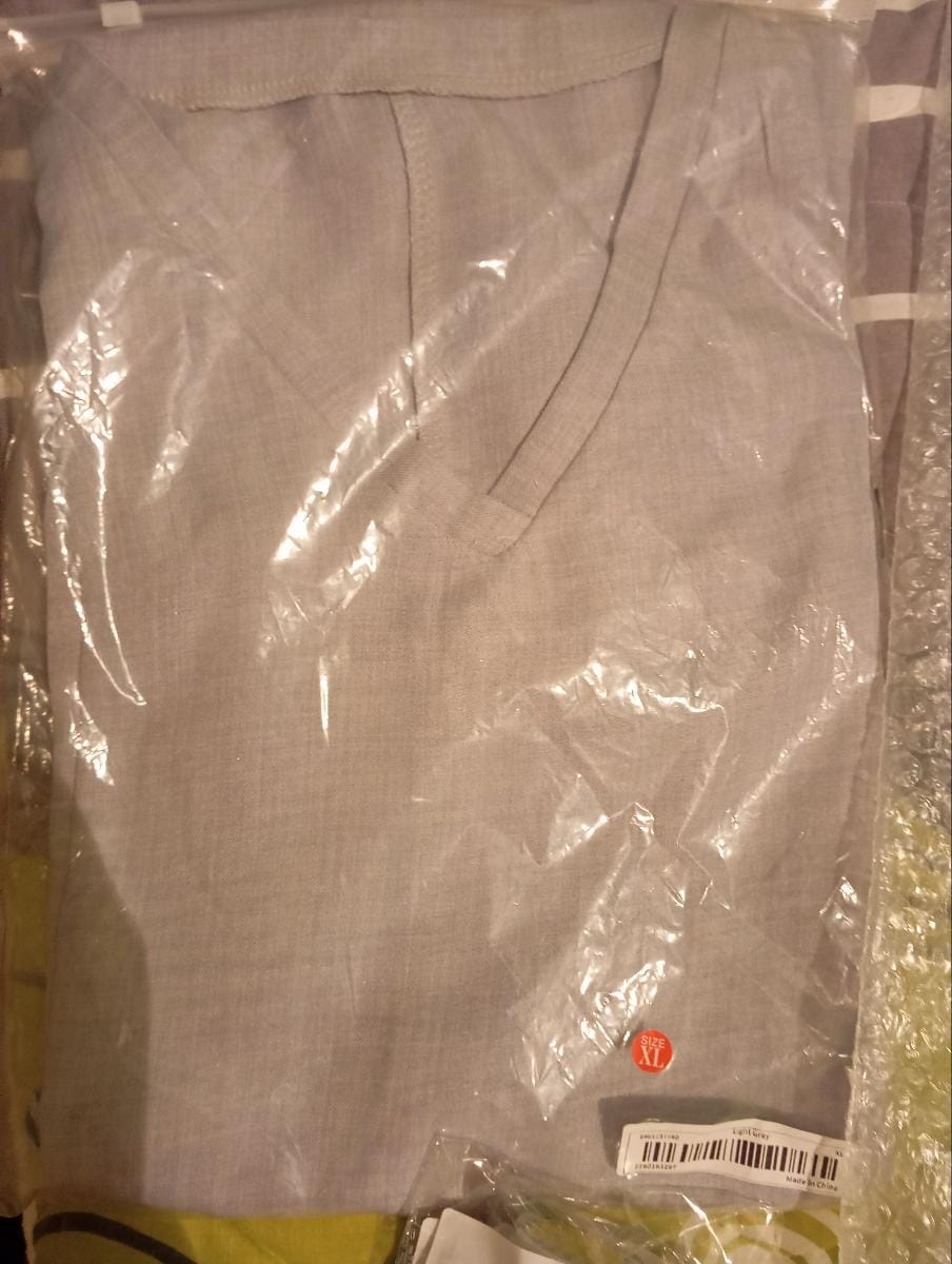 Customer photo review of Robe Longue Fluide à Col V