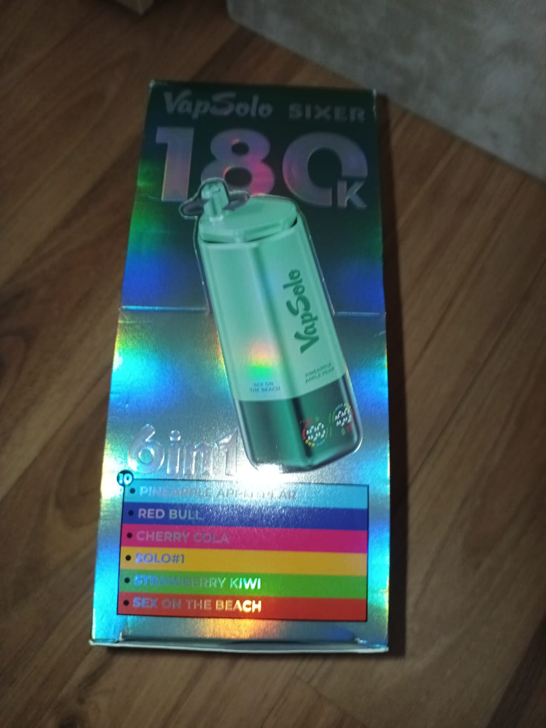 Customer photo review of VAPSOLO SIXER 180k 6en1 | 180.000 caladas 6 sabores en 1