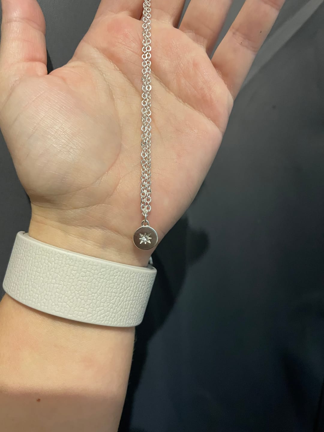 Customer photo review of Set Collar Y Aros Emboss Estrella