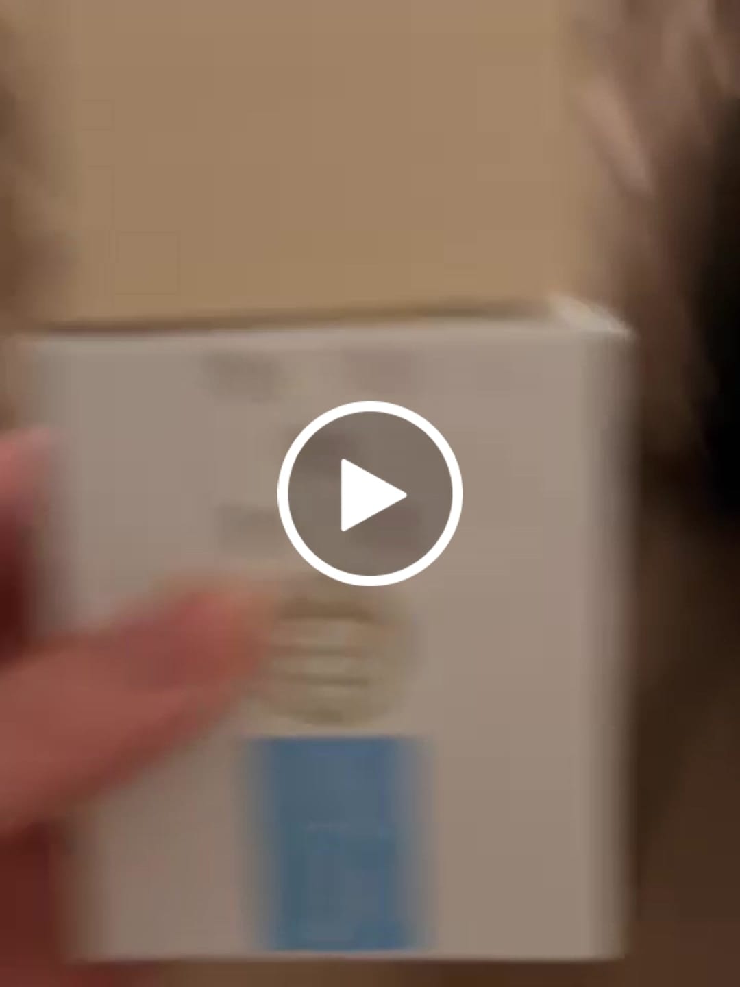 Customer video review of Bianco Latte