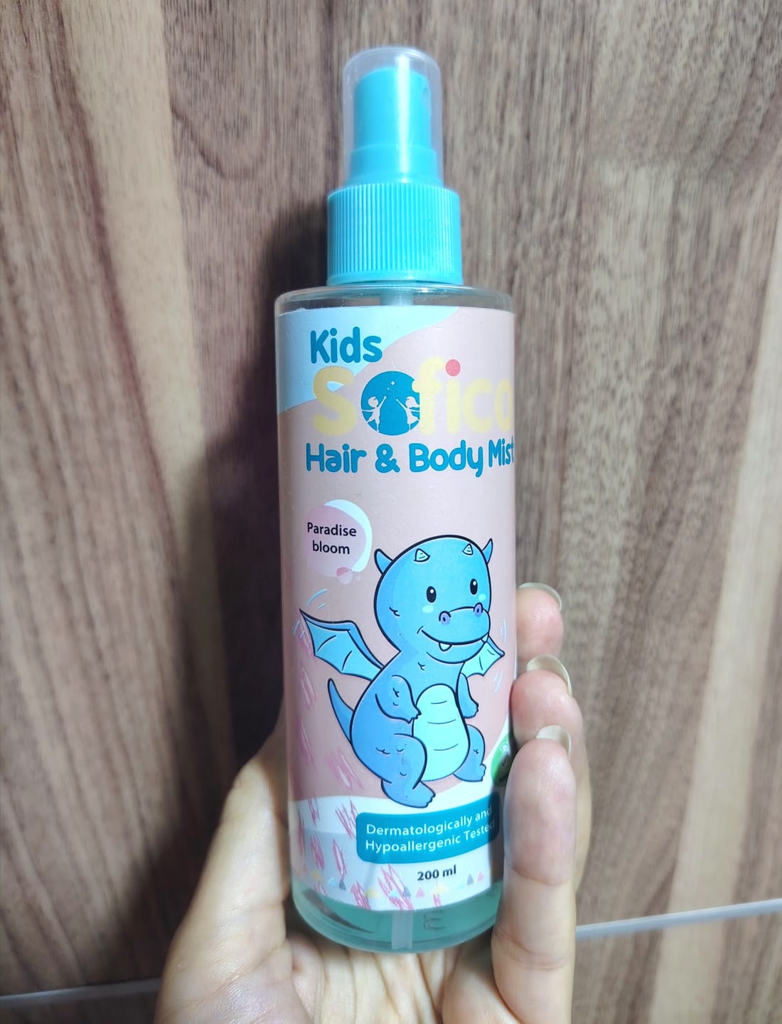 Customer photo review of Sofico Kids Fun Kit ( Strawberry Shower Gel 300 ml + Paradise Bloom Mist 200 ml ) Bundle