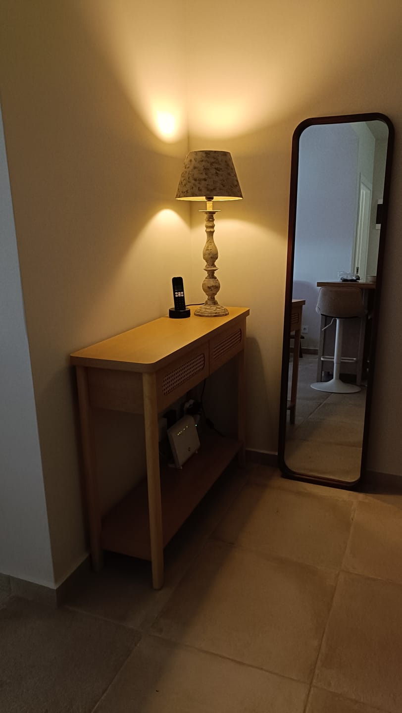 Customer photo review of Τραπέζι Κονσόλα Εισόδου Έπιπλο Διαδρόμου Δρυς Boho LN-T016Y57
