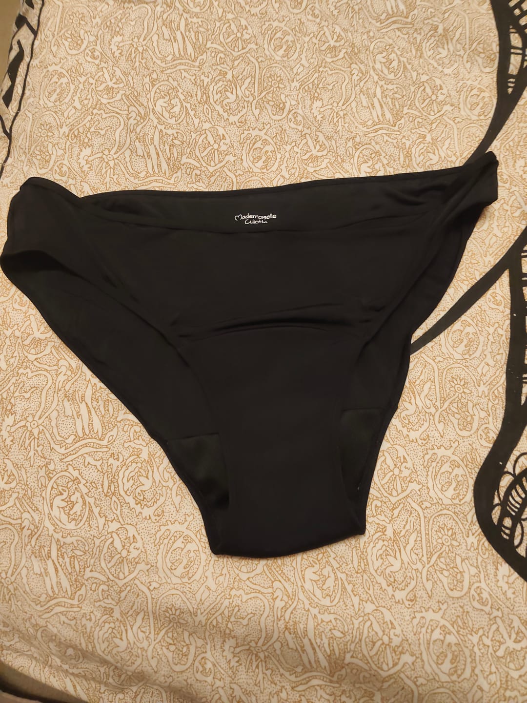 Customer photo review of Maillot de bain menstruel Nora