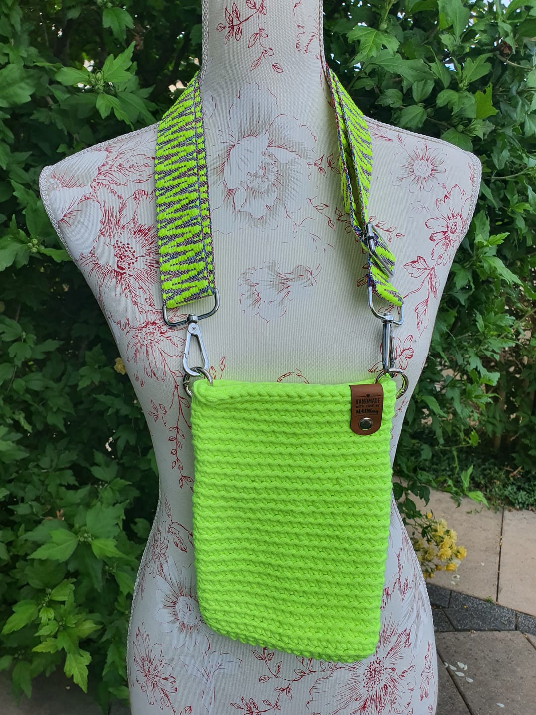 Customer photo review of Kunstleder-Labels mit Chicago Screws - Personalisierte Labels