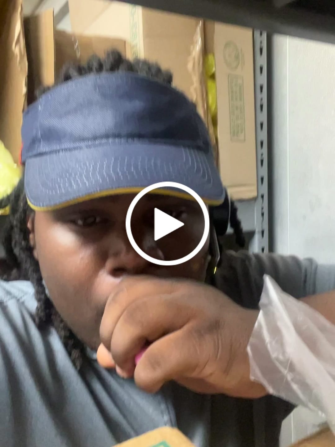 Customer video review of Zour Stash Grape Bubblegum 1.5ml THCA Device