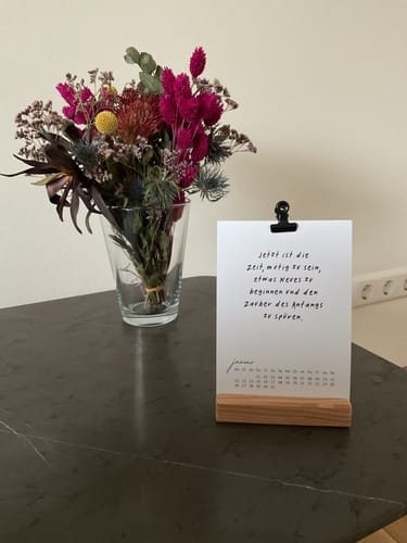 Customer photo review of Tischkalender 2027