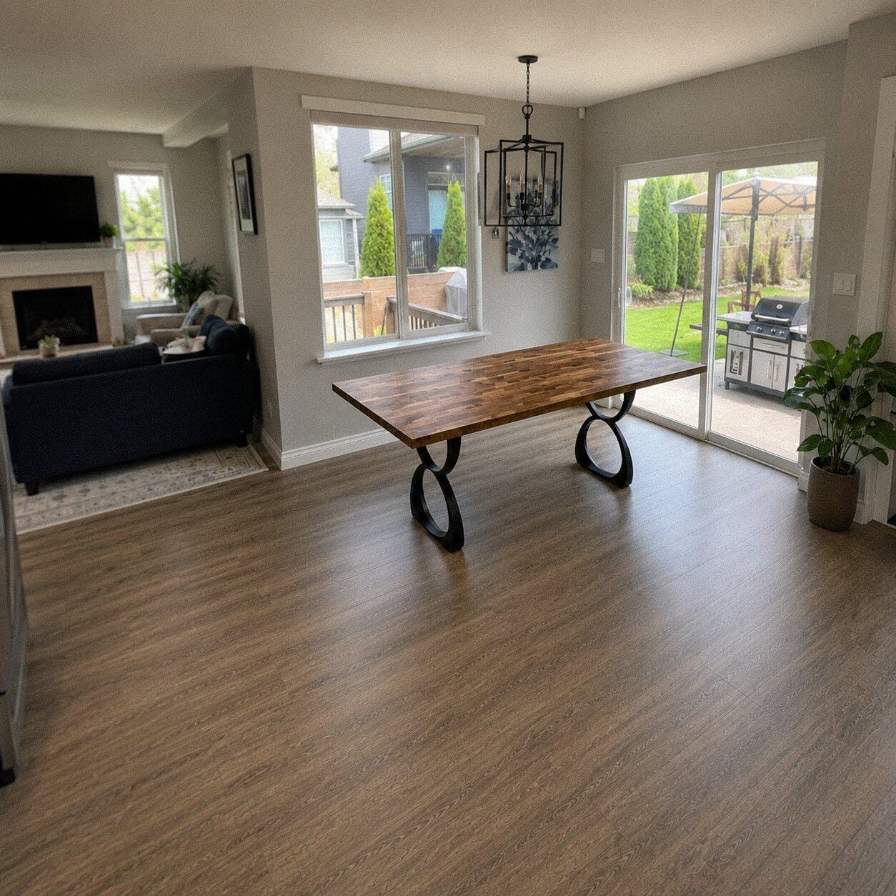 Customer photo review of Dining Table for Unique Handmade Design - 410 Amplex