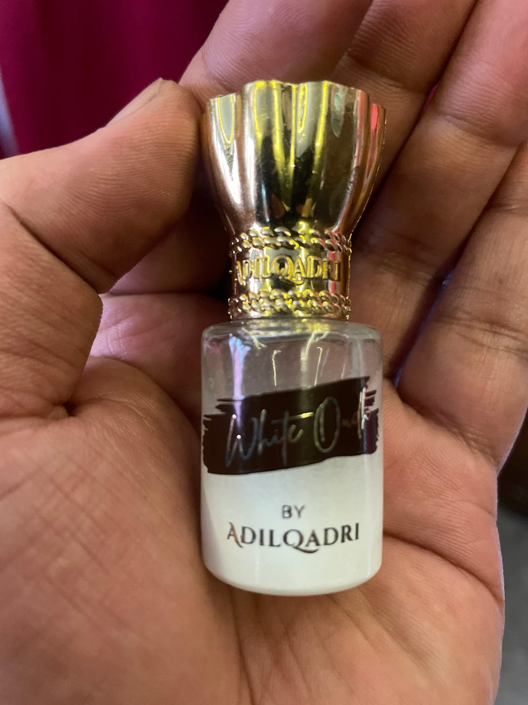 Customer photo review of White Oudh Luxury Attar Perfume