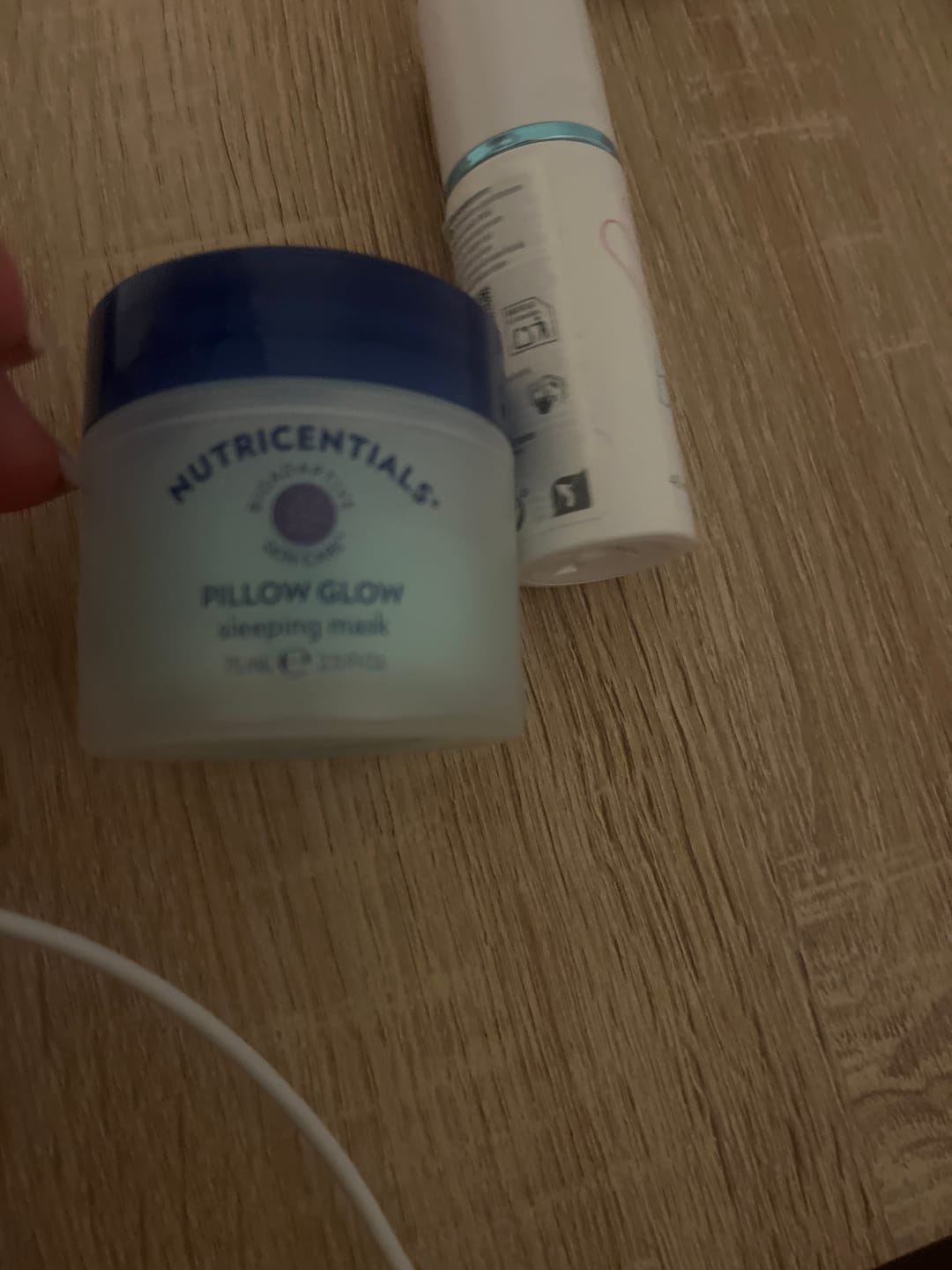 Customer photo review of Pillow Glow Sleeping Maske