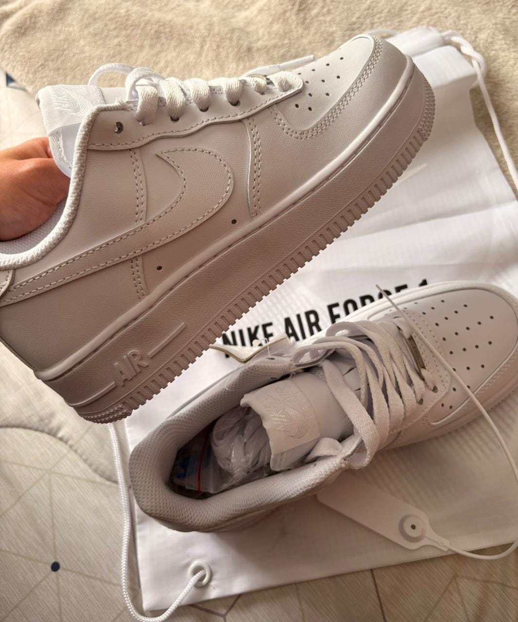 Customer photo review of AIR FORCE ONE (AAA)