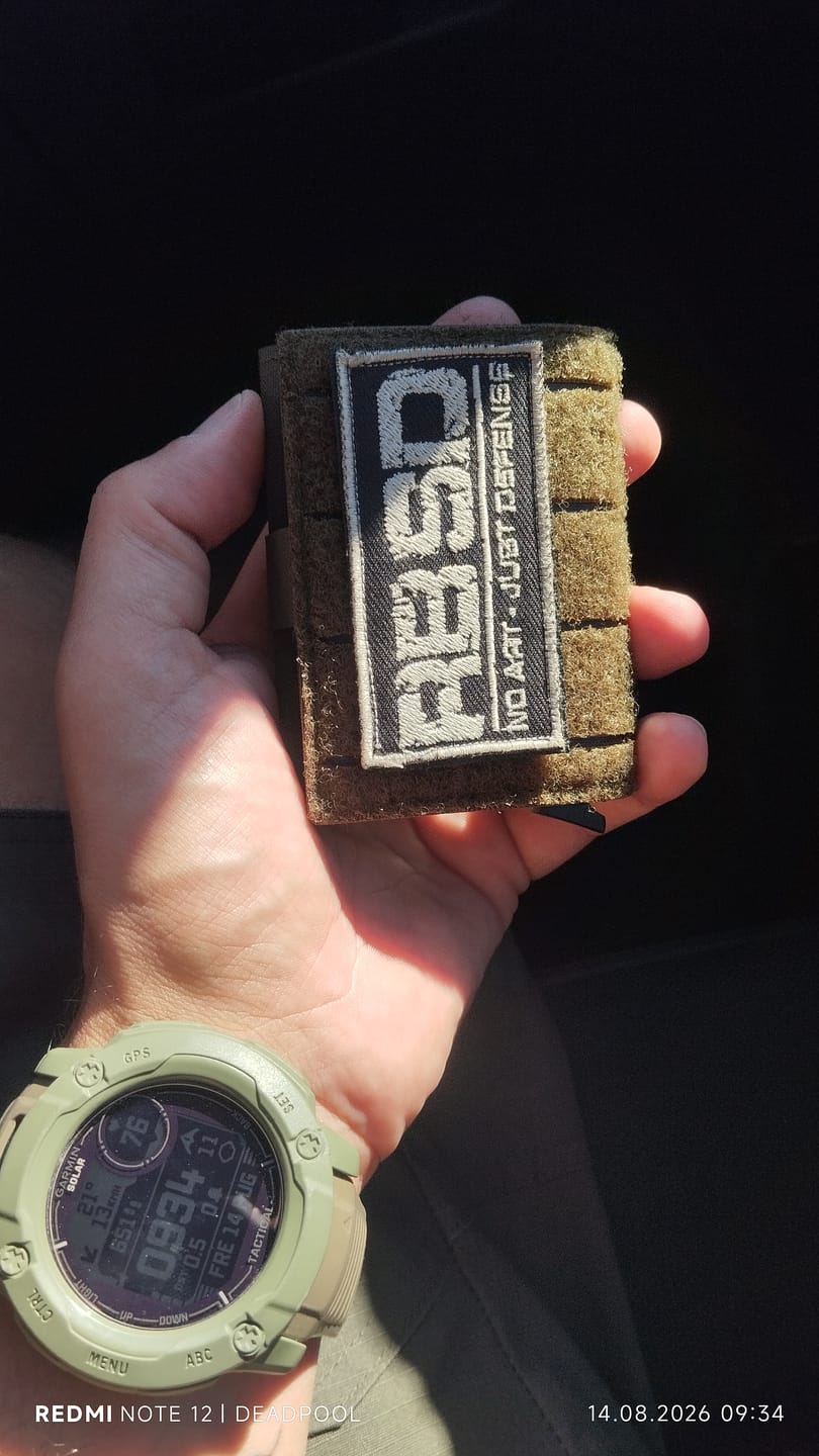 Customer photo review of Tactical Wallet Münzfach - Steingrau Oliv