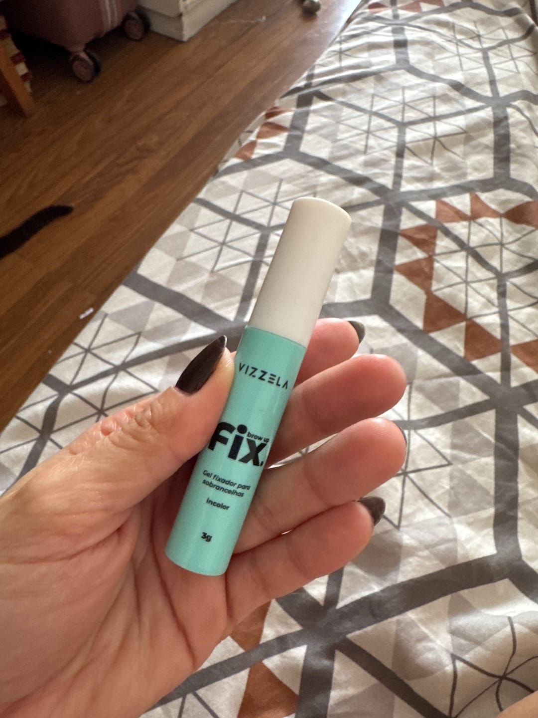 Customer photo review of Brow Up Fix - Gel Fixador para Sobrancelhas – Vizzela