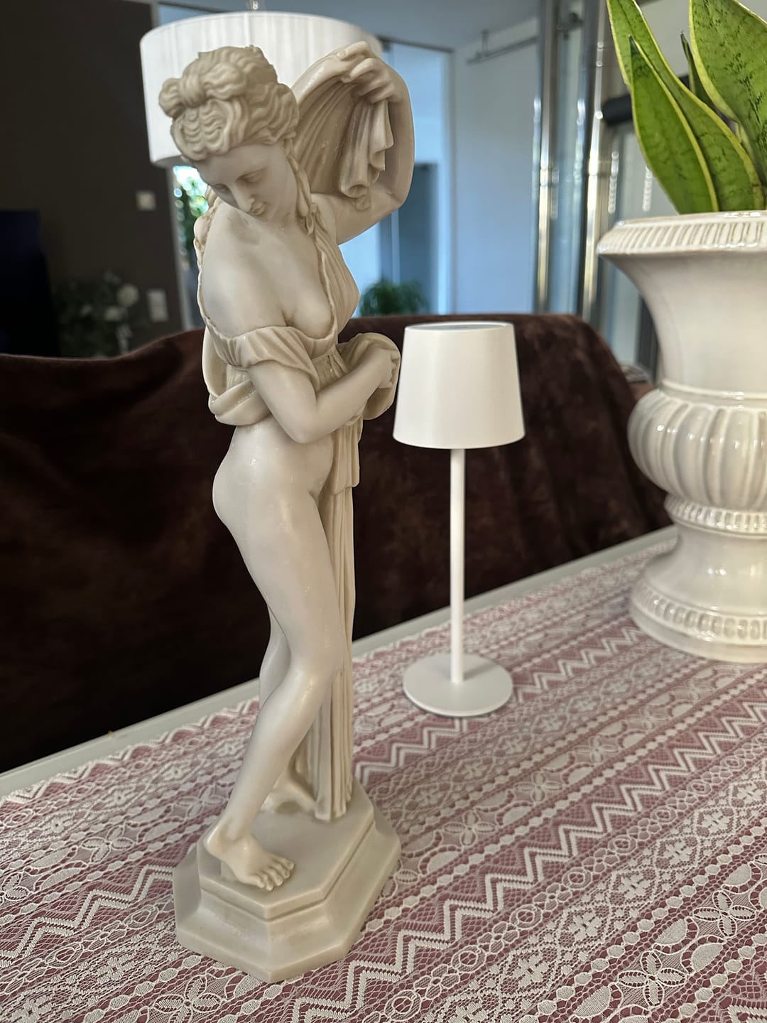 Customer photo review of Venere Afrodite Callipigia - Statua in Marmo 38 cm