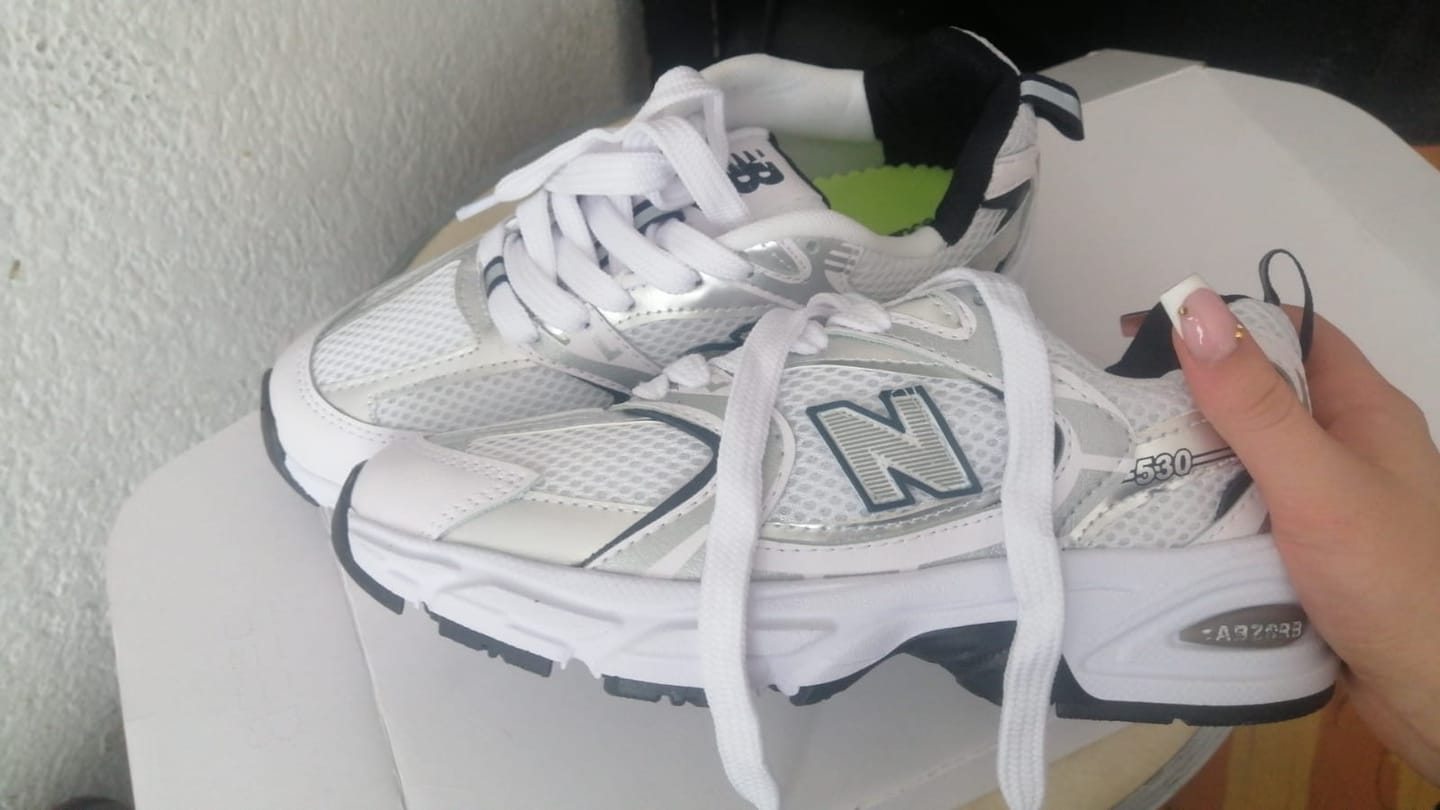 Customer photo review of NEW BALANCE 530