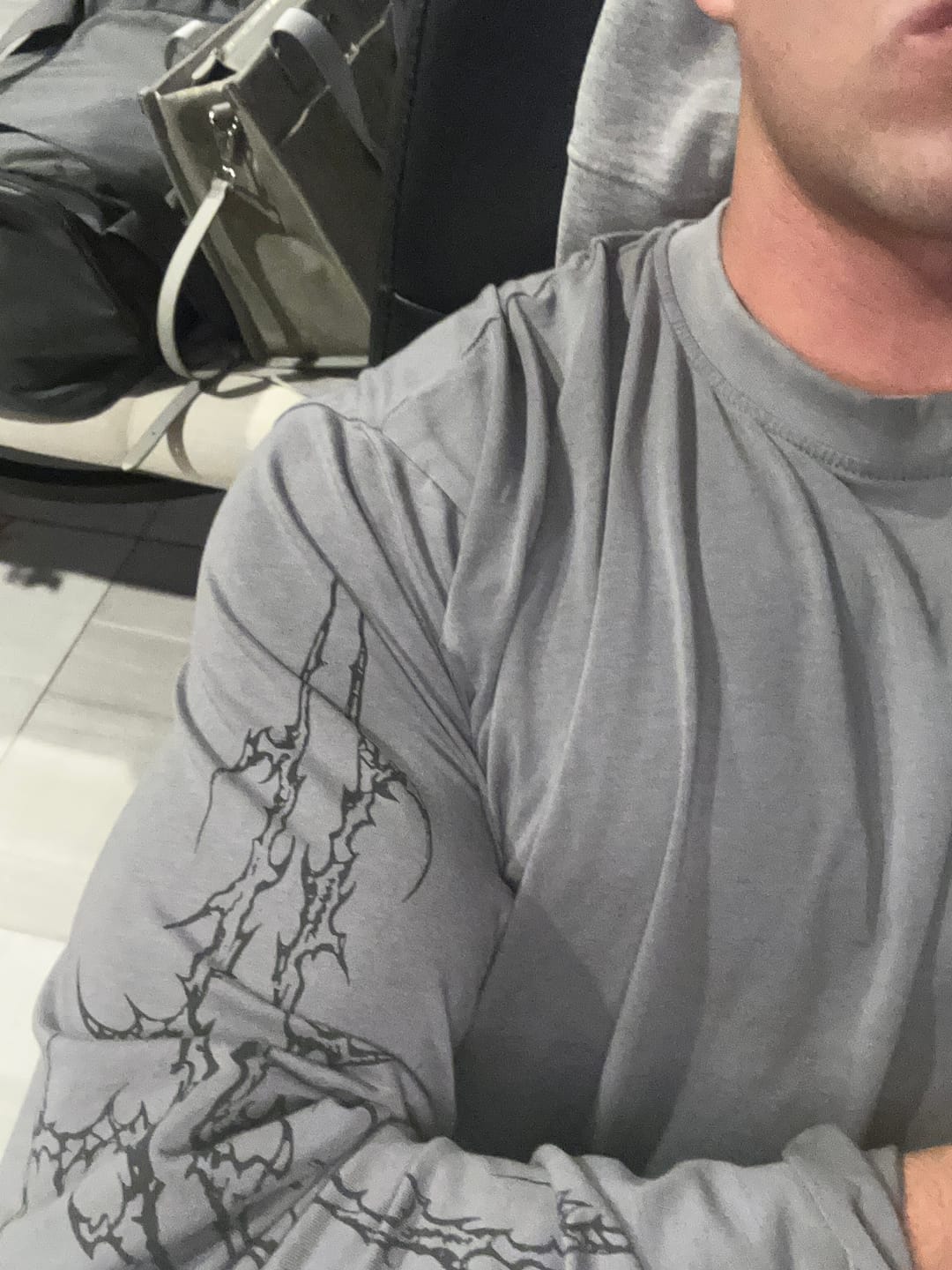 Customer photo review of 8087 - Eclipse Longsleeves