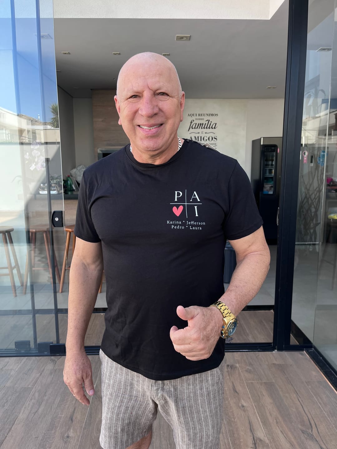 Customer photo review of Camiseta Personalizada AVÔ MINIMALISTA - Algodão Peruano