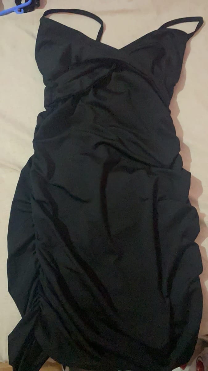 Customer photo review of Robe Courte Froncée à Bretelles