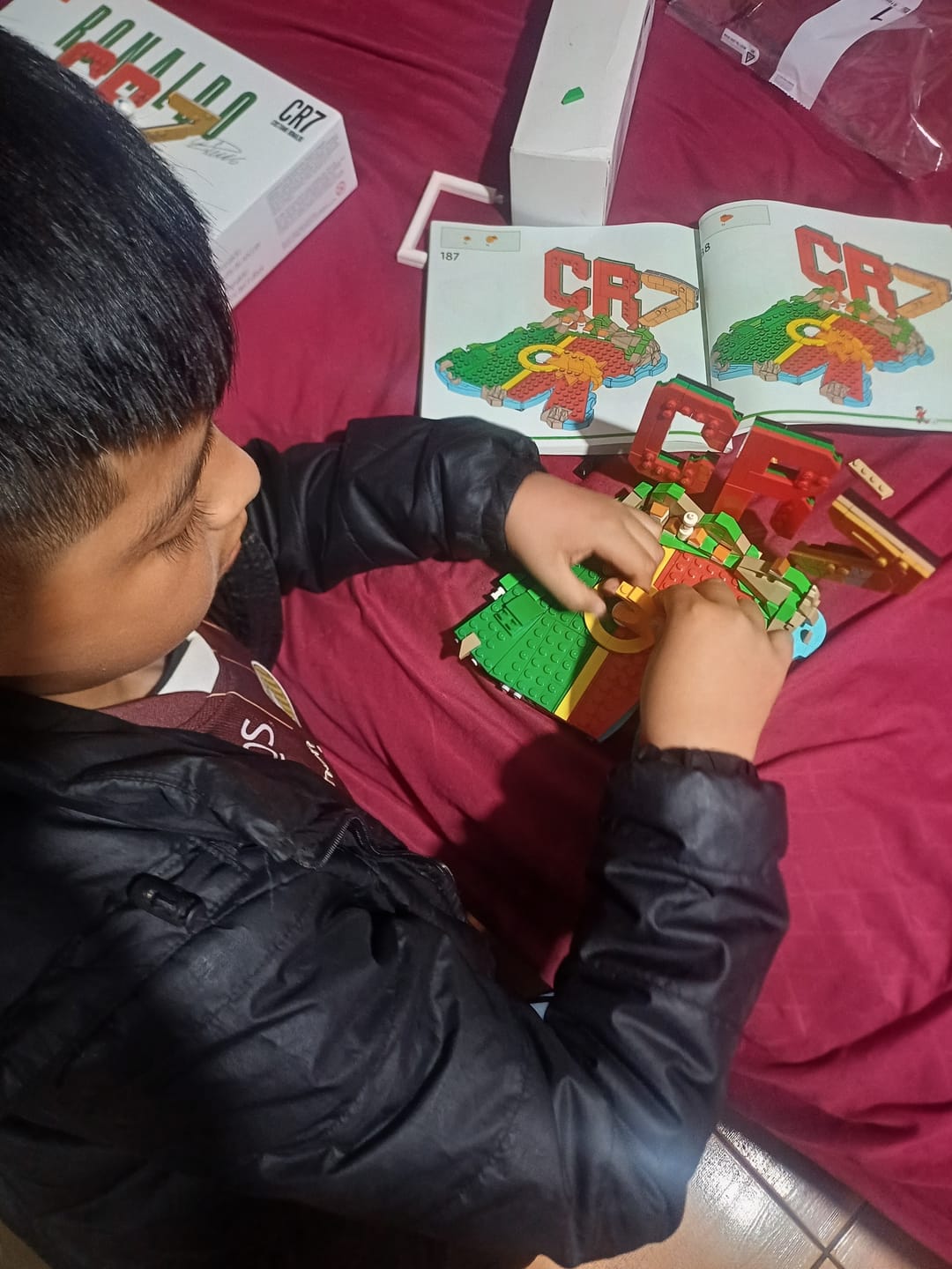 Customer photo review of Cristiano Ronaldo: Fenómenos del Fútbol
