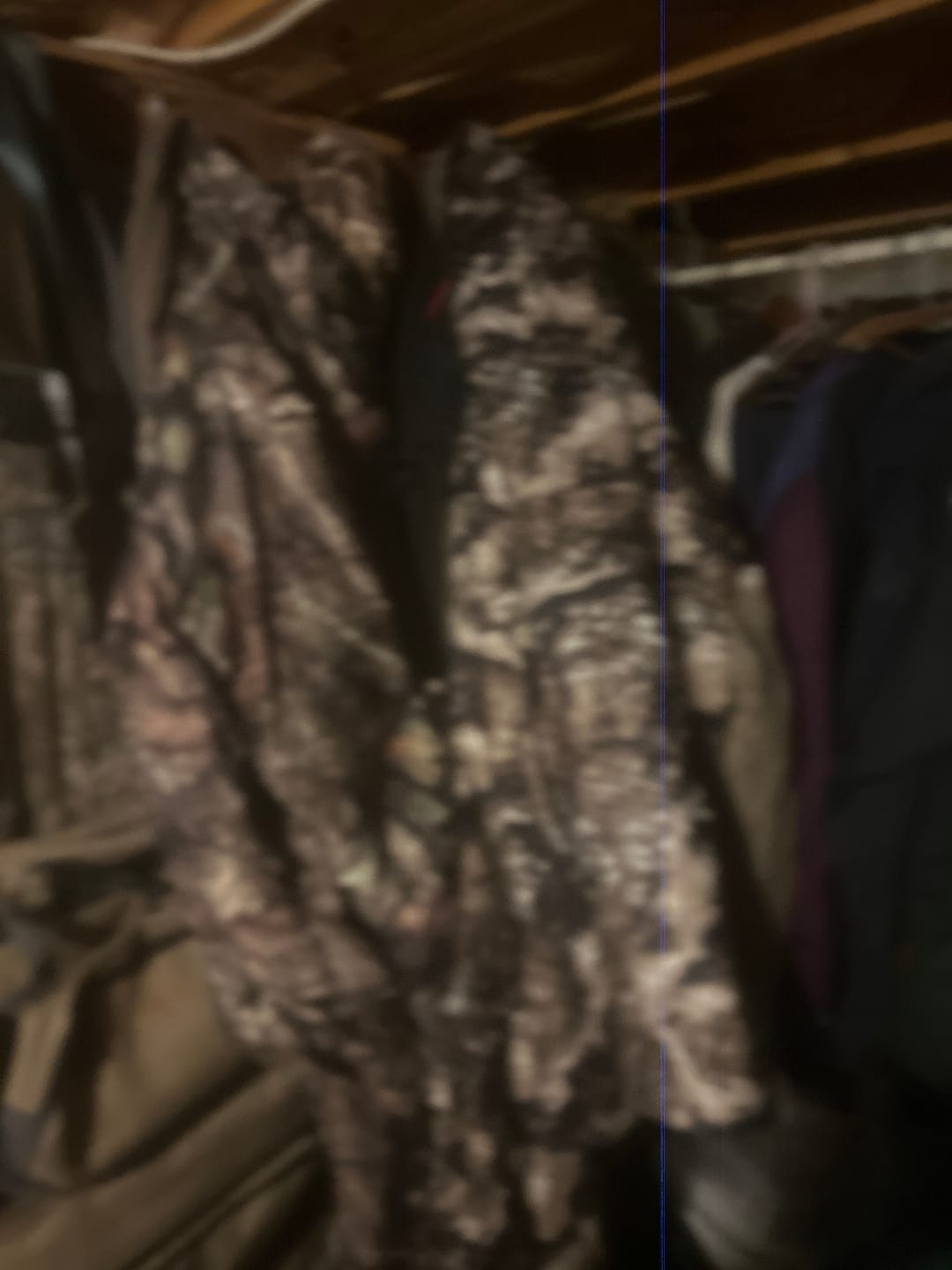 Customer photo review of Altus Whitetail Stealth Silent Hunting Suit Men's Water Resistant Insulated Hunting Suit