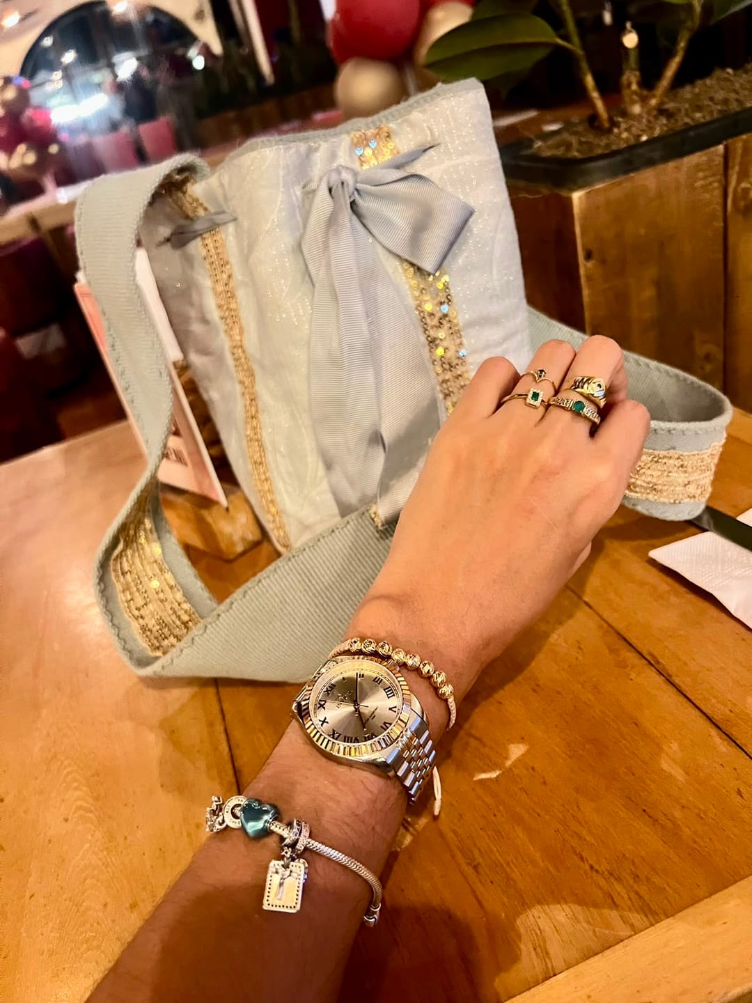 Customer photo review of Reloj Para Mujer Invicta Specialty 47414 - Oro, Acero