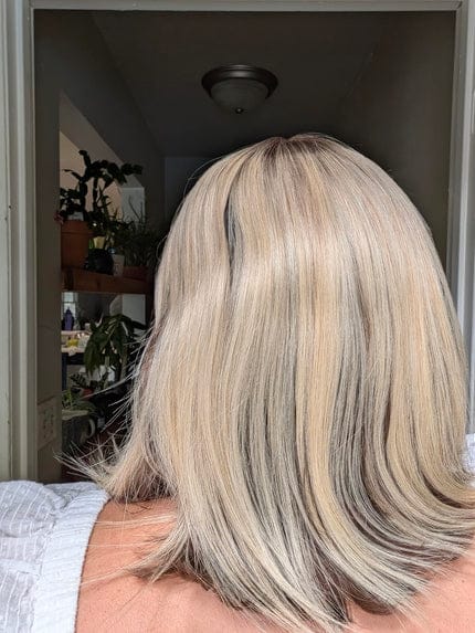 Customer photo review of Natural Invisible Straight Hair Topper – Seamless Crown Volume for Thinning Hair