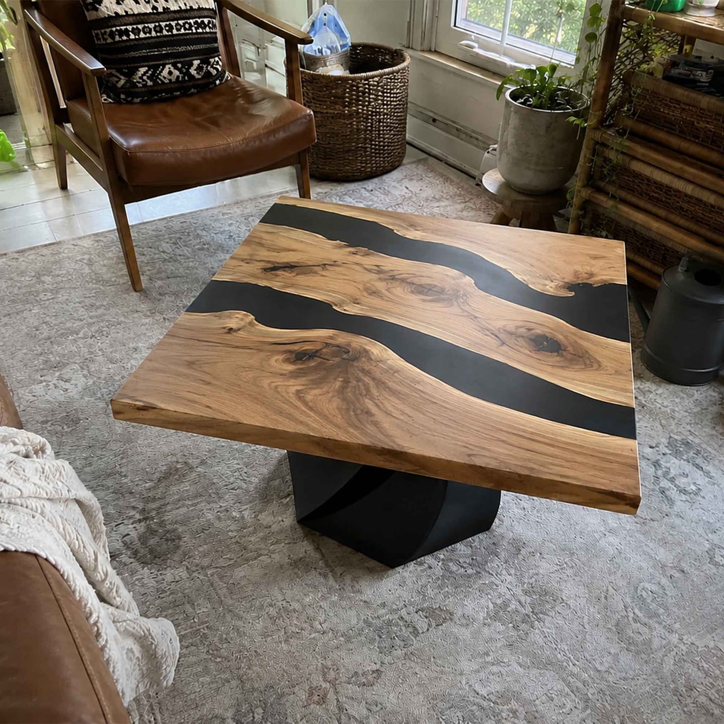Customer photo review of Coffee Table for Handcrafted Modern Design - 106 Papao