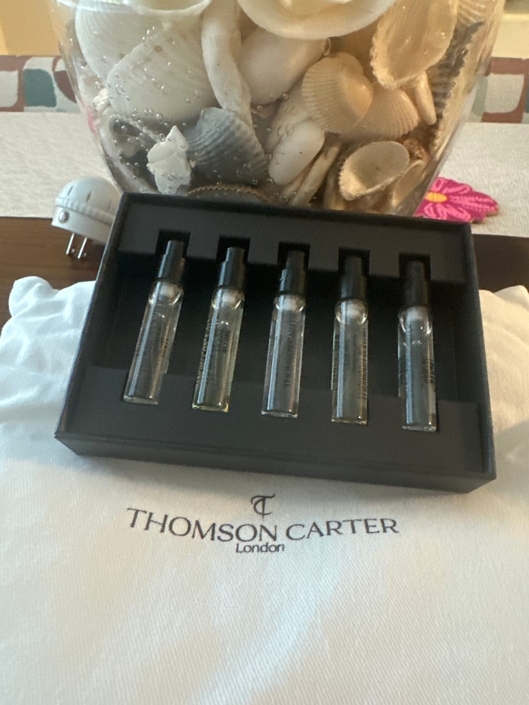 Customer photo review of Fragrance Discovery Kit | 5x 2ml | Eau de Parfum