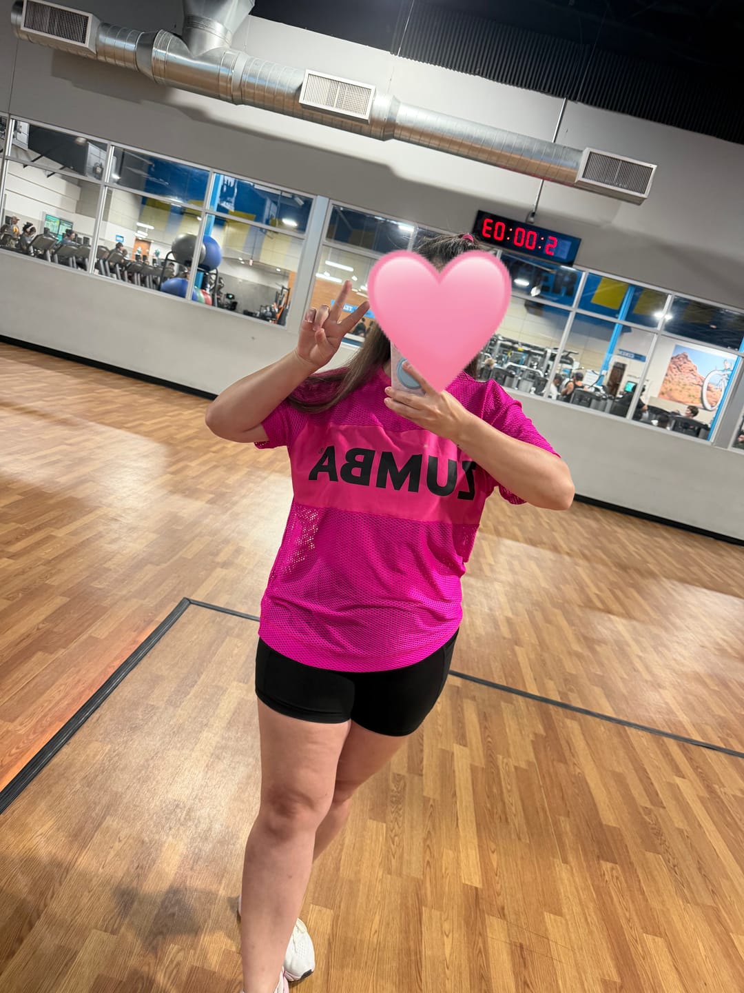 Customer photo review of Ultrabright Mesh Boxy Top