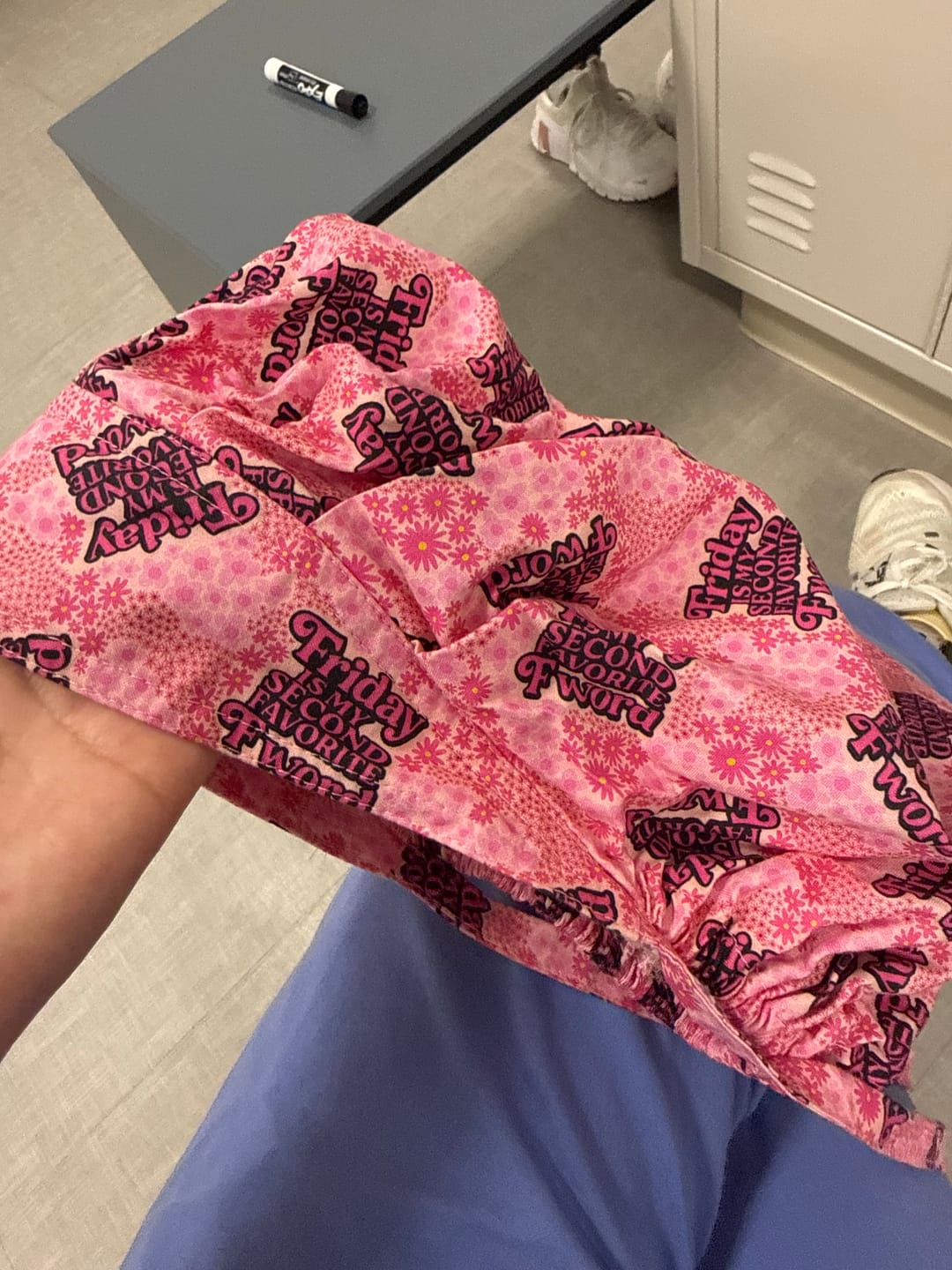 Customer photo review of Friday Feels