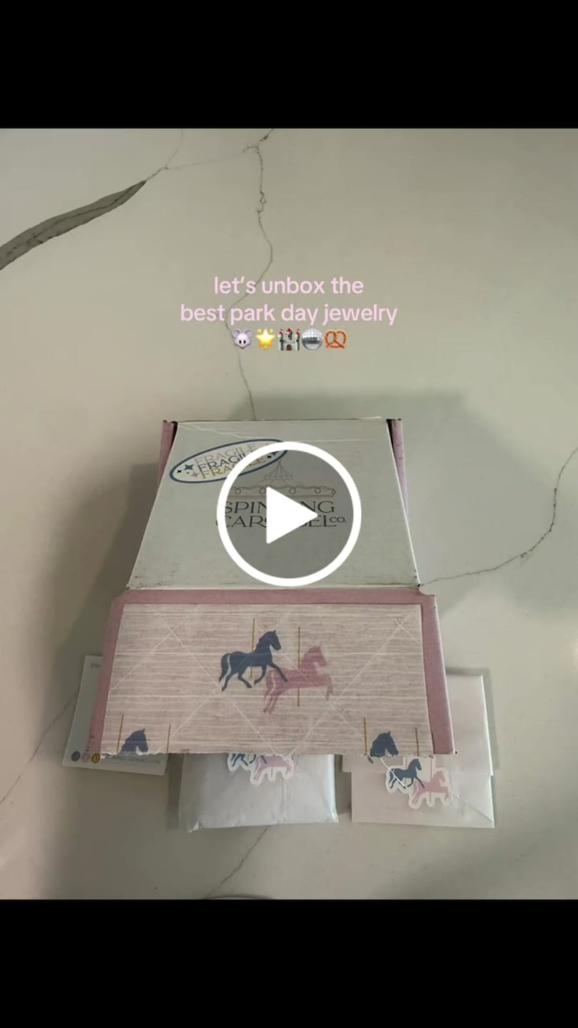 Customer video review of Park Pretzel
