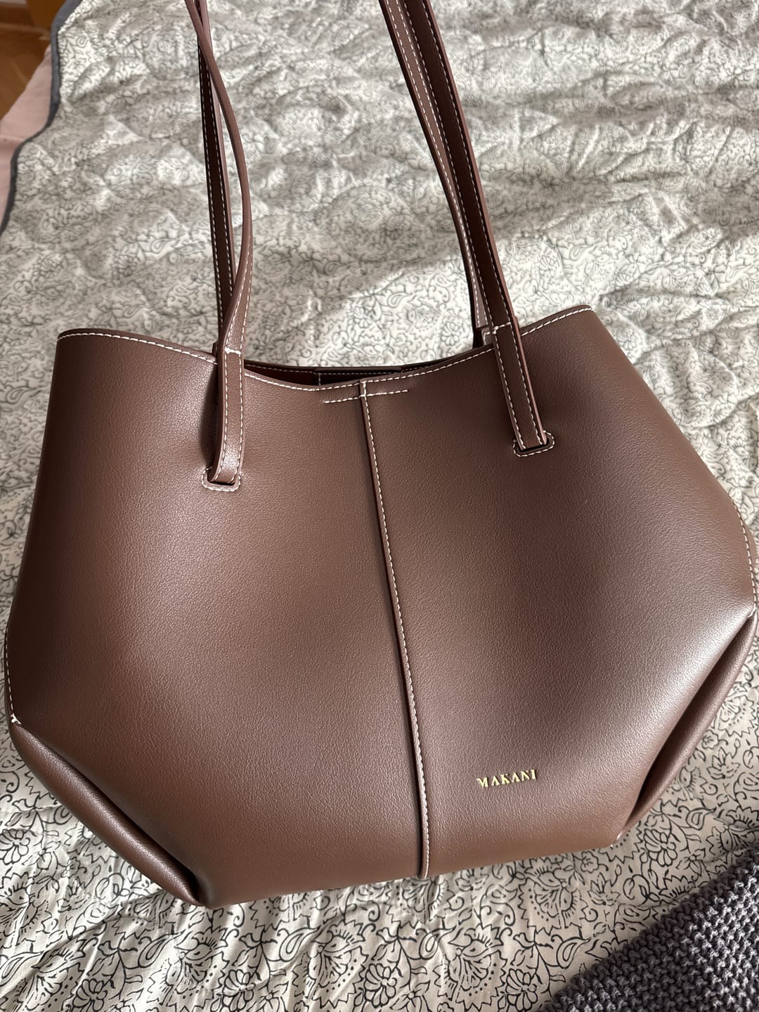 Customer photo review of EMALIA - DARK BROWN