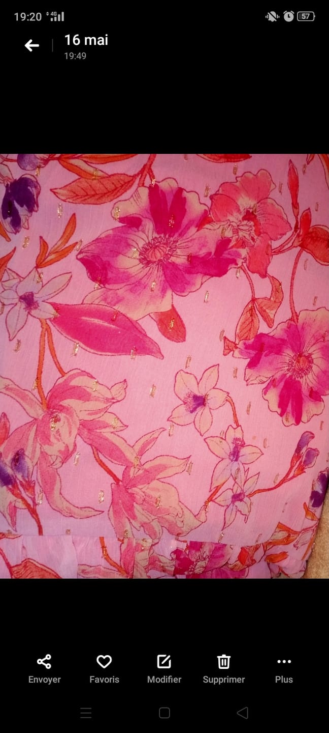 Customer photo review of Robe Flora glow