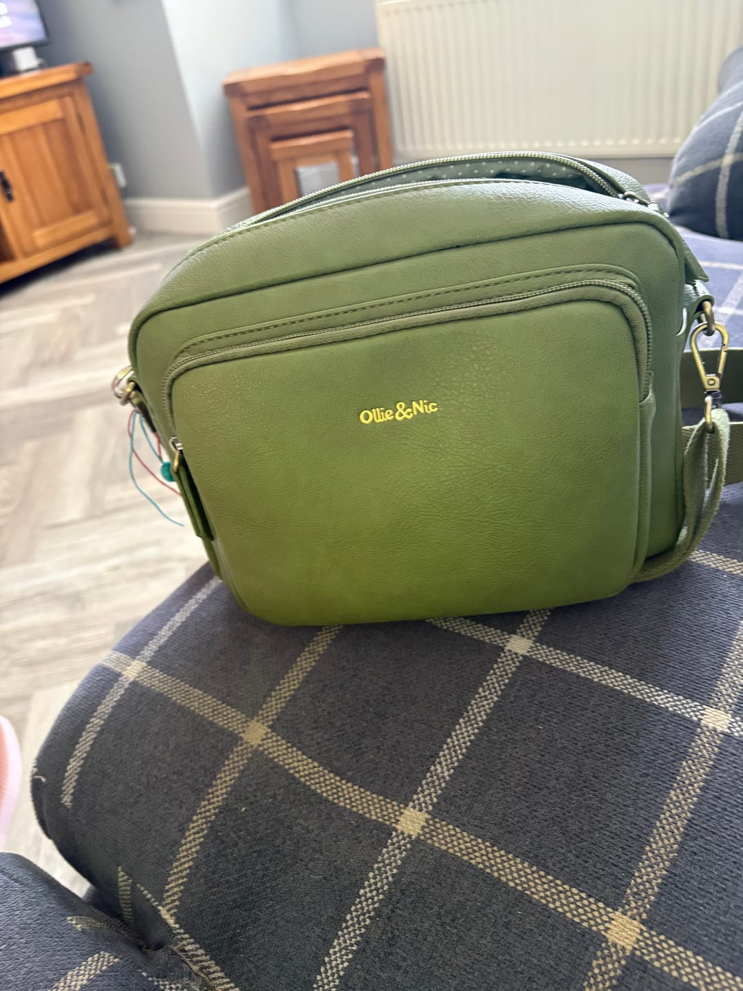 Customer photo review of Bertie Maxi Crossbody - Apple Green