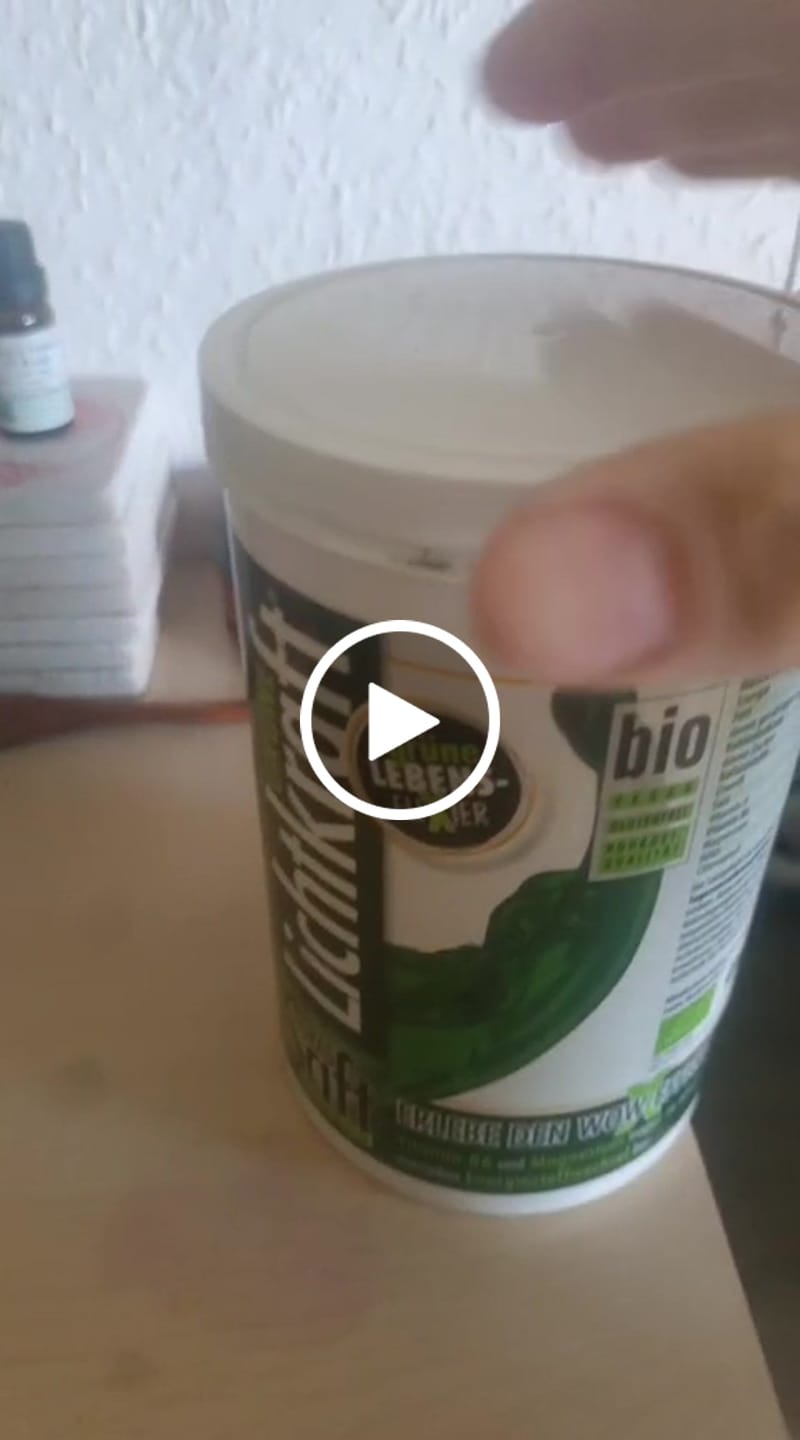 Customer video review of Gerstengrassaftpulver Bio "Grüne Lichtkraft"