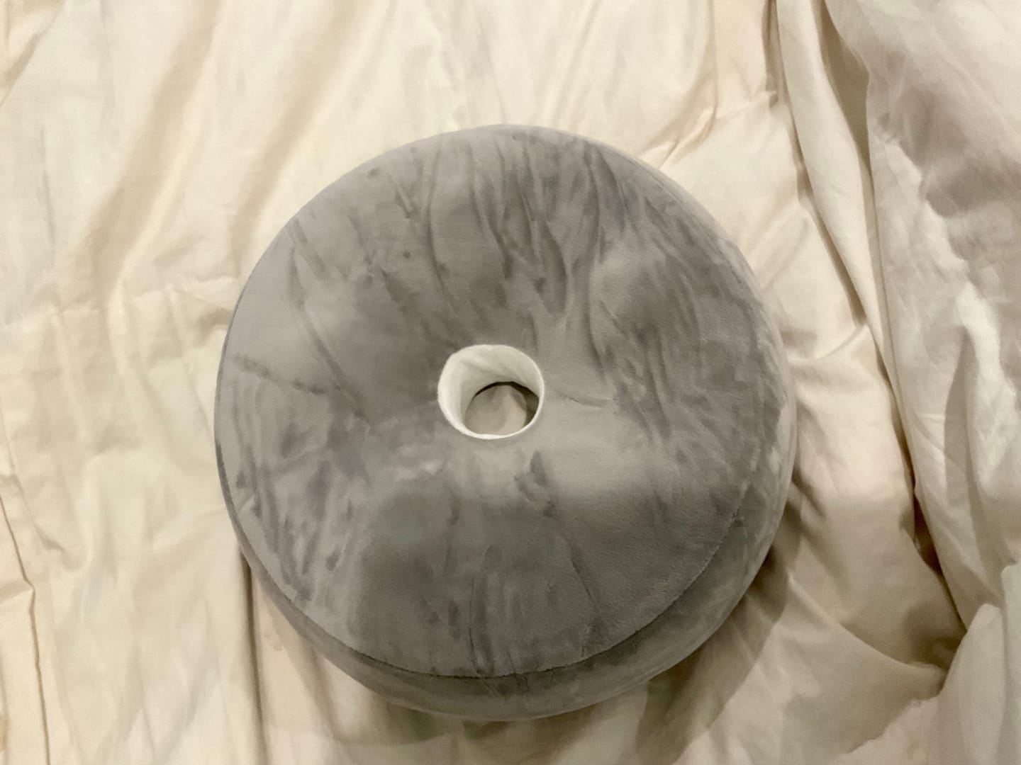 Customer photo review of knēNest - Soft Gray