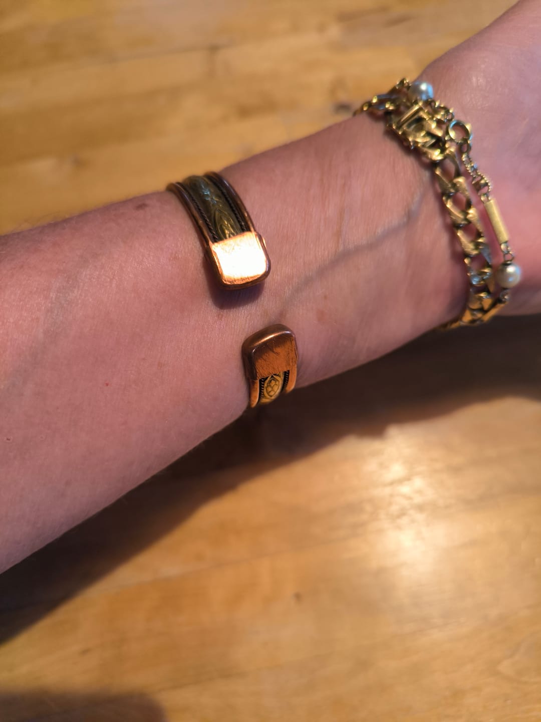 Customer photo review of Magnetisches Kupferarmband (Set mit 2 Stück)