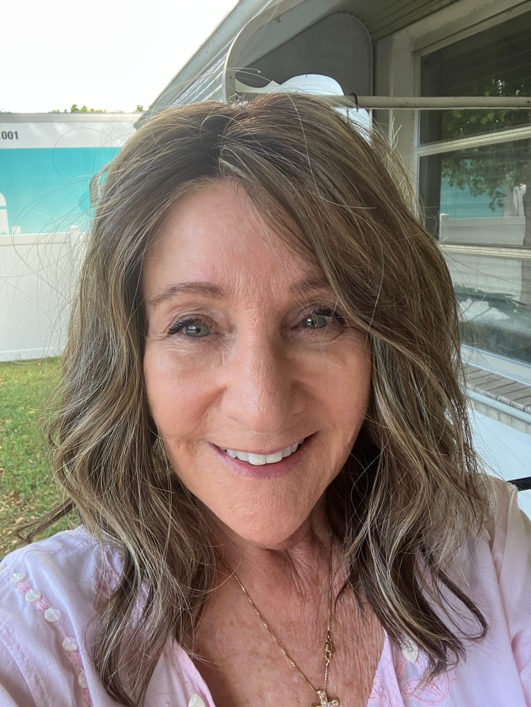 Customer photo review of PRACTICALLY PERFECT - Frosted Pecan