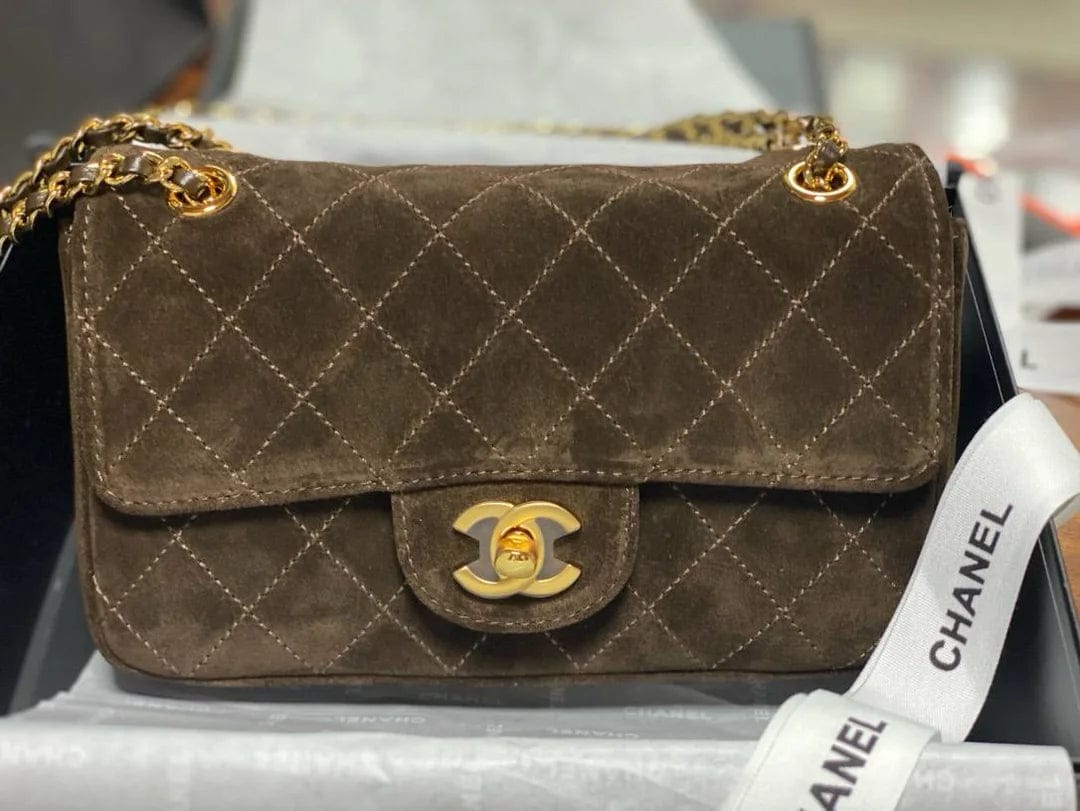 Customer photo review of Chanel 2026 Flap Bag 20cm Suede Leather